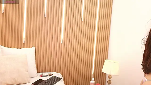 KimSensual  online show from 03/25/26, 12:33