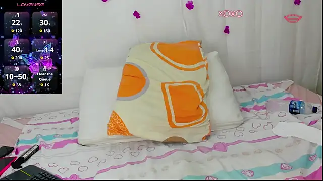 moana taylor online show from 11/30/25, 12:25