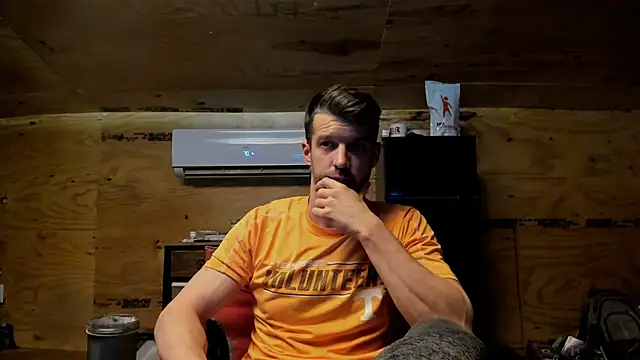 Kenny Kyle online show from 11/17/25, 03:23