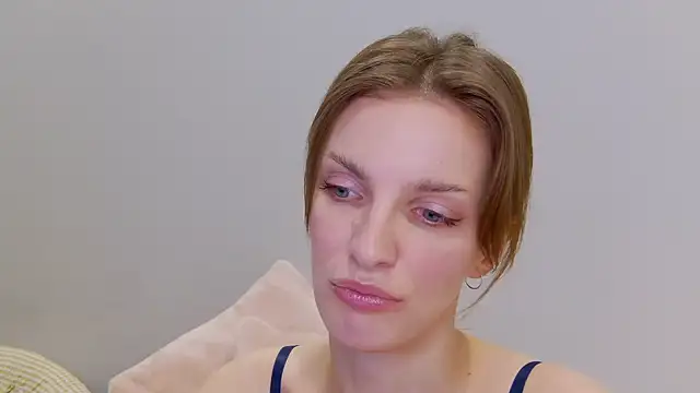 Beauty Alex online show from 01/29/25, 01:37