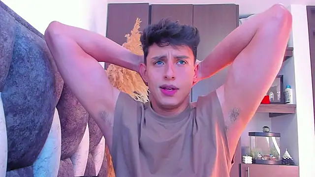 I Gabriel online show from 12/28/24, 08:58