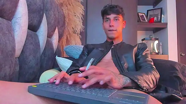 I Gabriel online show from 01/05/25, 01:45