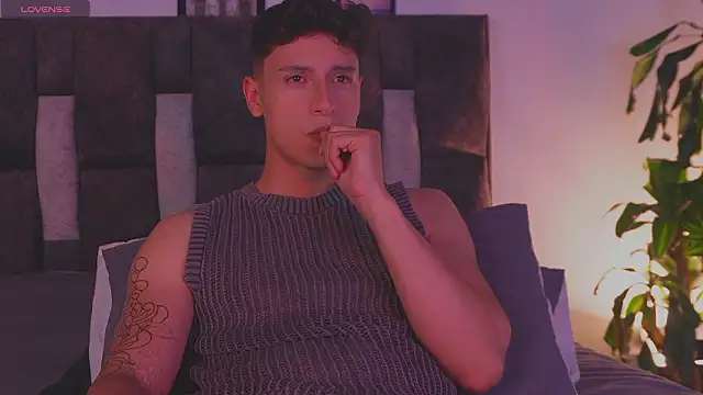 I Gabriel online show from 03/29/26, 06:13