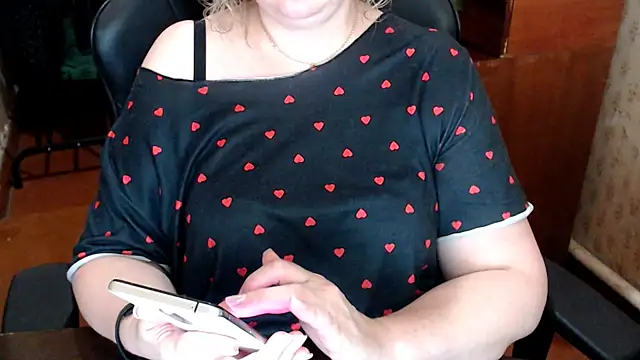 AlisaHot55 online show from 06/04/26, 10:21