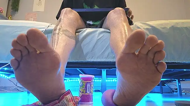 MattxFeet online show from 02/18/26, 08:49