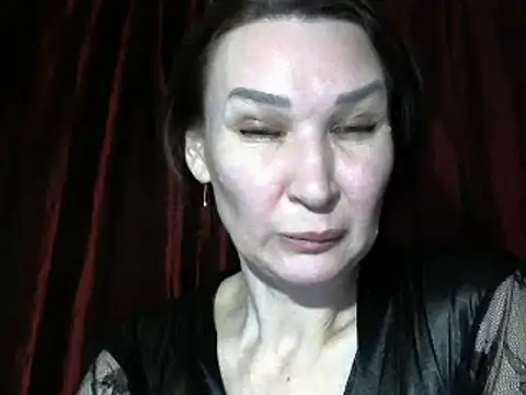 PrettyAndWild online show from 12/10/24, 02:28