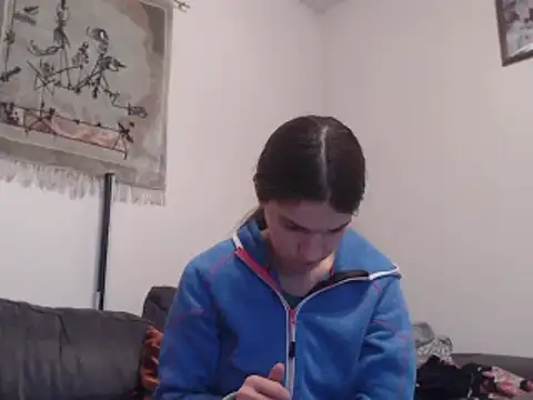 Geile-Luna online show from 10/23/25, 05:55