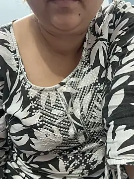 Preet Kaur 69 online show from 05/01/26, 06:34