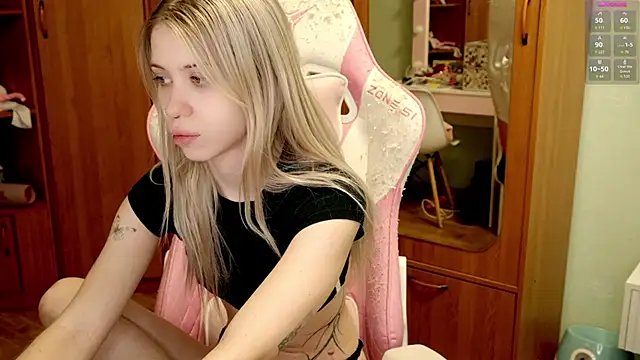 ho1yho1e online show from 01/26/25, 07:32