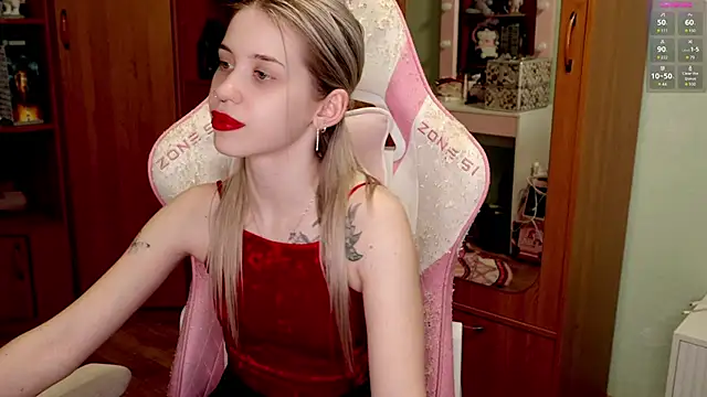 ho1yho1e online show from 03/02/25, 05:58