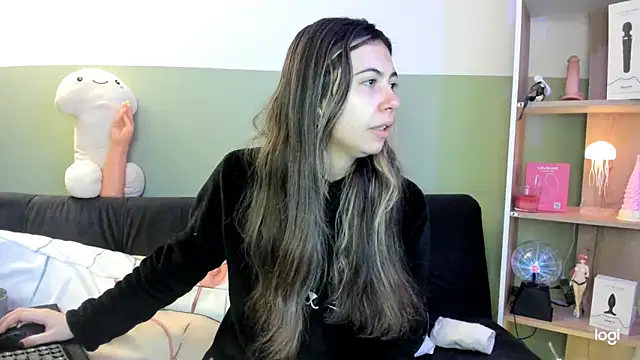 lilly sweett online show from 02/14/26, 01:57