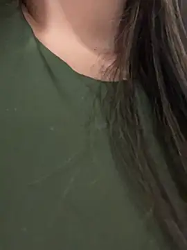 Snapshot of Lia_sexx chatting on 02/25/25, 11:19 Lia sexx online show from 02/25/25, 11:19