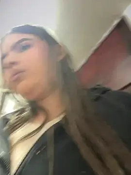 Snapshot of Lia_sexx chatting on 03/07/25, 12:12 Lia sexx online show from 03/07/25, 12:12