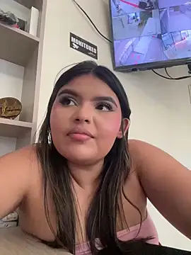 Snapshot of Lia_sexx chatting on 03/12/25, 09:24 Lia sexx online show from 03/12/25, 09:24