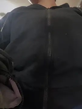 Snapshot of Lia_sexx chatting on 03/20/25, 12:11 Lia sexx online show from 03/20/25, 12:11