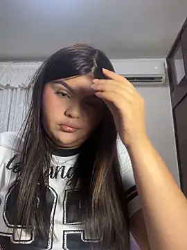 Snapshot of Lia_sexx chatting on 09/29/25, 12:10 Lia sexx online show from 09/29/25, 12:10