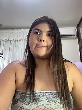 Snapshot of Lia_sexx chatting on 10/04/25, 12:03 Lia sexx online show from 10/04/25, 12:03