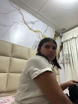 Lia sexx online show from 05/20/26, 12:11