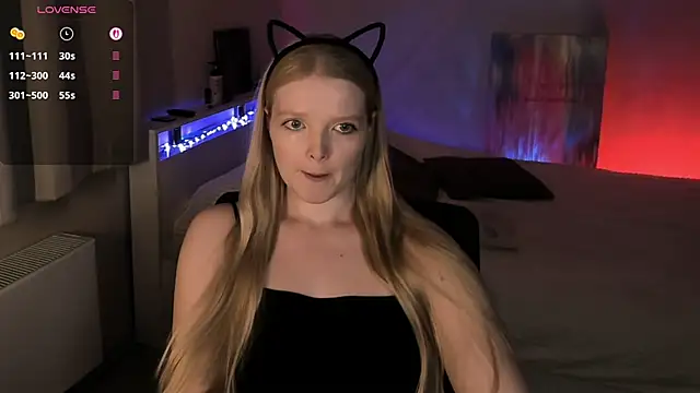 Snapshot of Ssweet_annie chatting on 06/06/26, 06:56 Ssweet annie online show from 06/06/26, 06:56