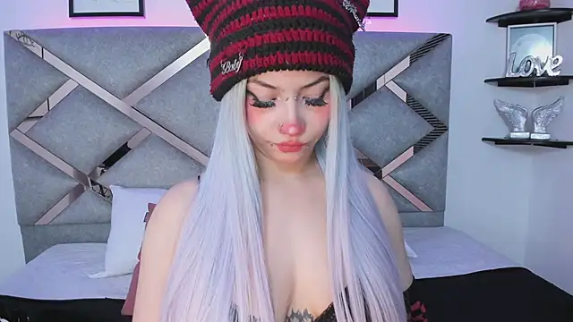 Keidy rose online show from 02/18/25, 07:09