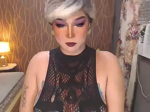 Snapshot of Transdomts4u chatting on 03/05/26, 02:07 Transdomts4u online show from 03/05/26, 02:07