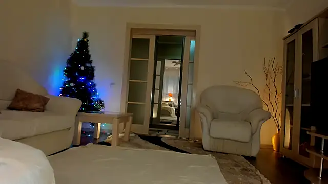 Butterfly-  online show from 12/29/24, 03:54