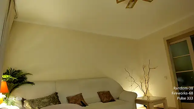 Butterfly-  online show from 03/16/25, 08:00