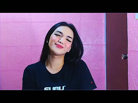 WONDERWOMAN2023 online show from 09/21/25, 04:52