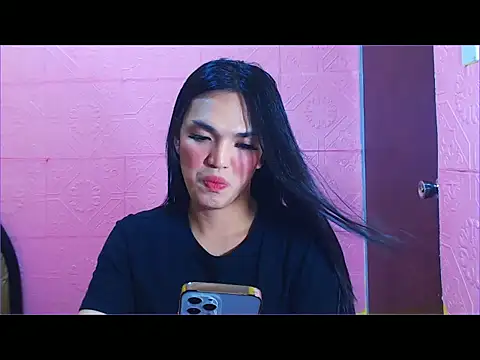 WONDERWOMAN2023 online show from 11/03/25, 12:13