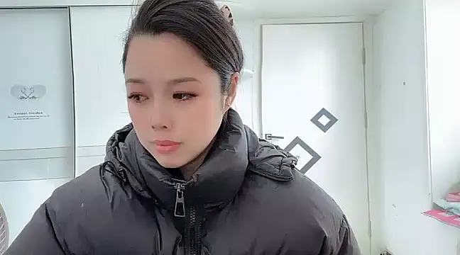 kk lele online show from 12/21/24, 05:25