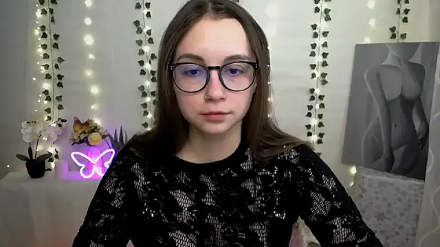 SweetPrincess  online show from 03/10/25, 10:37