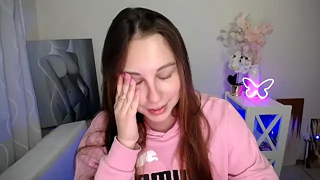 SweetPrincess  online show from 05/20/26, 05:46