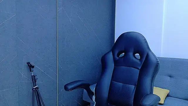 Britney taylor  online show from 02/16/26, 07:10