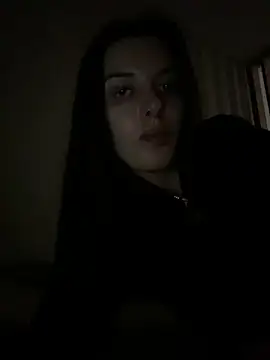 Snapshot of little_belucci chatting on 11/15/25, 12:23 little belucci online show from 11/15/25, 12:23