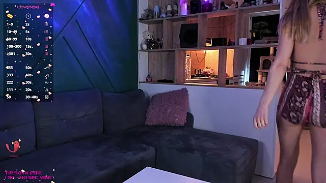 Snapshot of _alleyesonme_ chatting on 02/15/25, 12:54  alleyesonme  online show from 02/15/25, 12:54