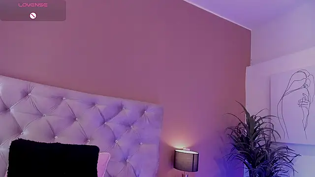 MaddyyLennon online show from 02/17/25, 05:10