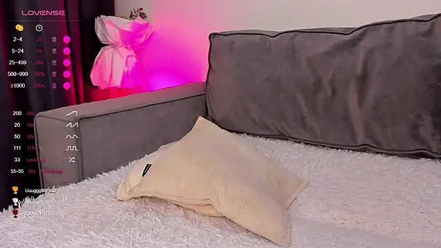 Elissluvv online show from 04/21/26, 05:28