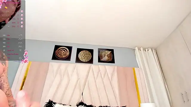 Snapshot of hottstuffx69 chatting on 03/07/25, 05:08 hottstuffx69 online show from 03/07/25, 05:08