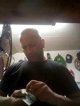 XLstrong online show from 07/20/26, 02:59