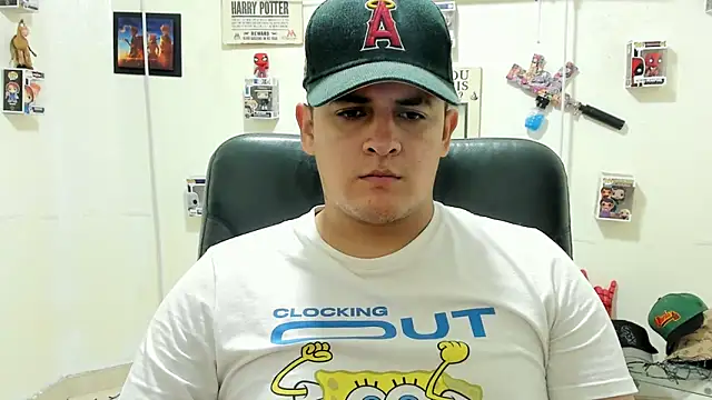 ney 22 online show from 10/08/25, 02:42