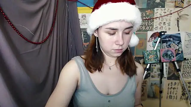 Snapshot of VeryVeryVeryShy_ chatting on 12/26/24, 09:55 VeryVeryVeryShy online show from 12/26/24, 09:55