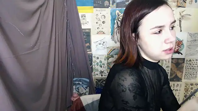 Snapshot of VeryVeryVeryShy_ chatting on 01/30/25, 06:35 VeryVeryVeryShy online show from 01/30/25, 06:35