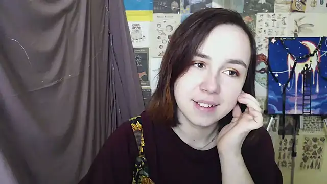 Snapshot of VeryVeryVeryShy_ chatting on 03/01/25, 06:46 VeryVeryVeryShy online show from 03/01/25, 06:46
