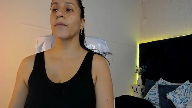 lauren fit online show from 02/05/26, 04:22