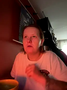 wetgerman 2 online show from 10/17/25, 08:06