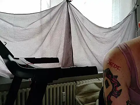 wetgerman 2 online show from 02/07/26, 11:58