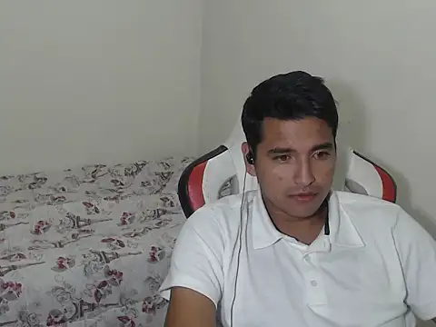 Snapshot of kylian_07 chatting on 03/19/26, 02:26 kylian 07 online show from 03/19/26, 02:26