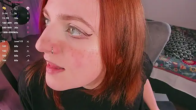 Snapshot of Alice_CutePerv chatting on 03/09/25, 08:21 Alice CutePerv online show from 03/09/25, 08:21