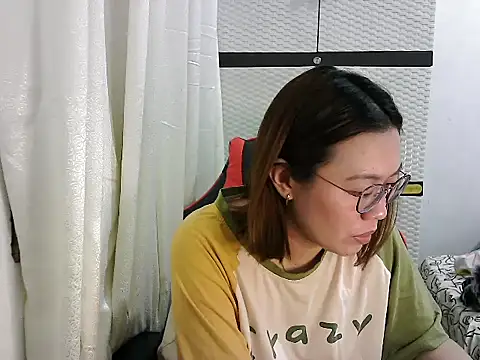 crizzybel online show from 03/11/25, 11:23