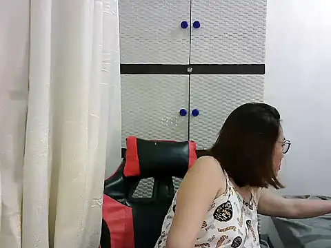 crizzybel online show from 03/16/25, 02:22